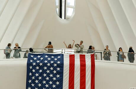 Zishy invite you to explore a xxx photos with Barbie Qu showing hot shape