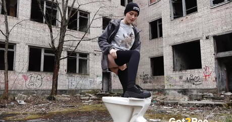 Got 2 Pee xxx pics collection featuring Alexa in watersport fantasies