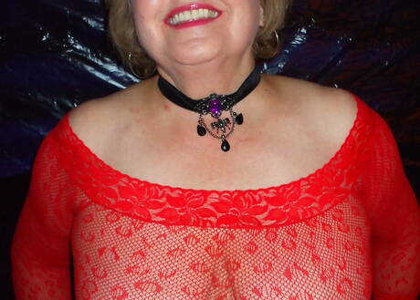 TAC Amateurs pleased to share with you xxx gallery with Busty Bliss xxx gallery 273249